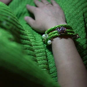 GREEN & WHITE BRAIDED LEATHER BRACELET