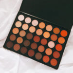 35OS 35 COLOR SHIMMER NATURE GLOW EYESHADOW PALETTE | MORPHE 8