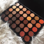 35OS 35 COLOR SHIMMER NATURE GLOW EYESHADOW PALETTE | MORPHE 6